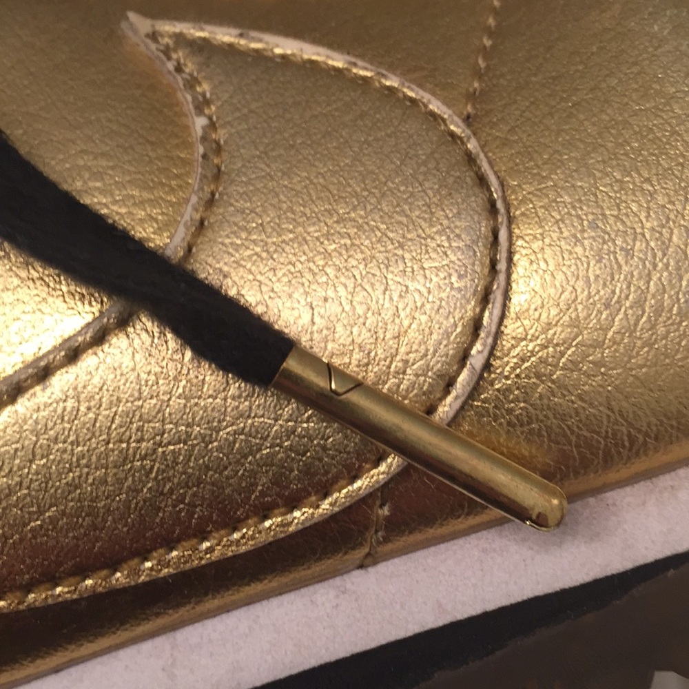 Meet your Posher, Kay